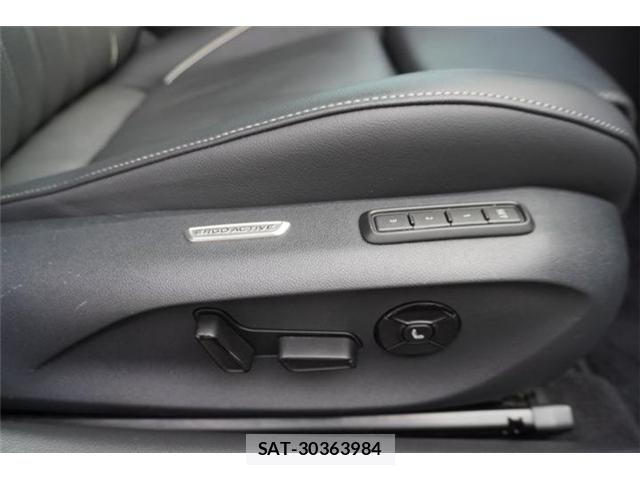 VolksWagen PASSAT WAGON 2024-11 8076146-26