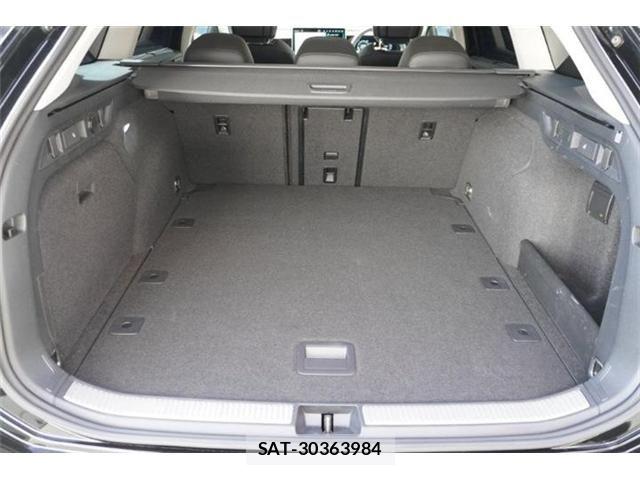 VolksWagen PASSAT WAGON 2024-11 8076146-6
