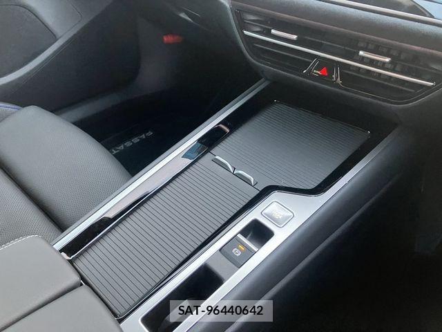 VolksWagen PASSAT WAGON 2025-01 8318093-7