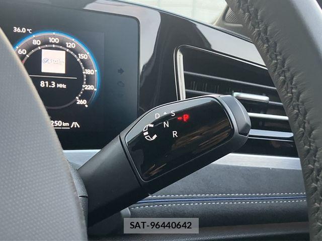 VolksWagen PASSAT WAGON 2025-01 8318093-8