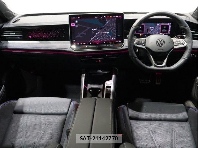 VolksWagen PASSAT WAGON 2025-11 7880498-19