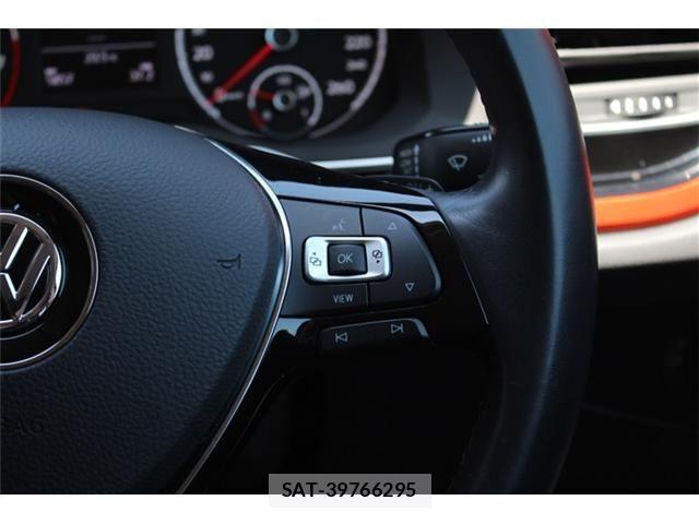 VolksWagen POLO 2019-06 1089495-10