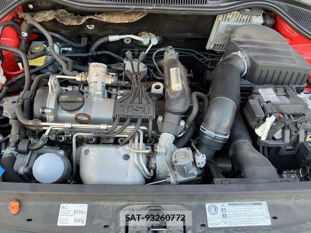 VolksWagen POLO 2011-09 1417600-19