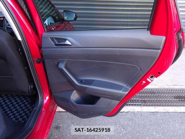 VolksWagen POLO 2024-02 1476814-27