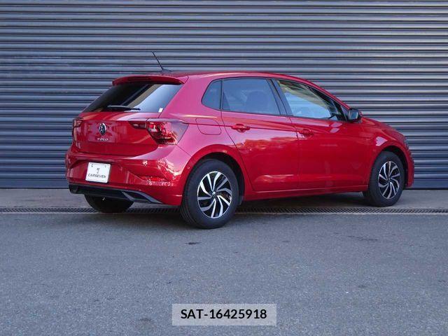 VolksWagen POLO 2024-02 1476814-4