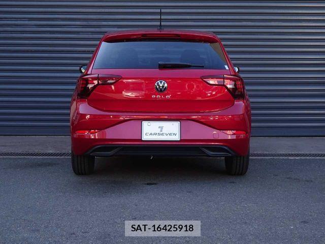 VolksWagen POLO 2024-02 1476814-5