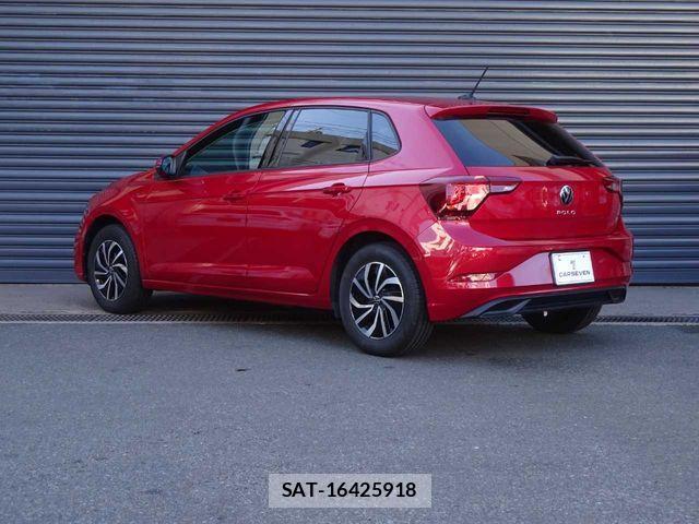 VolksWagen POLO 2024-02 1476814-6