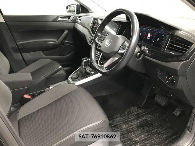 VolksWagen POLO 2024-02 2355670-1