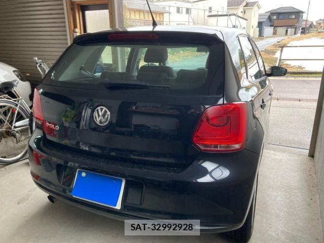 VolksWagen POLO 2009-12 2355680-2