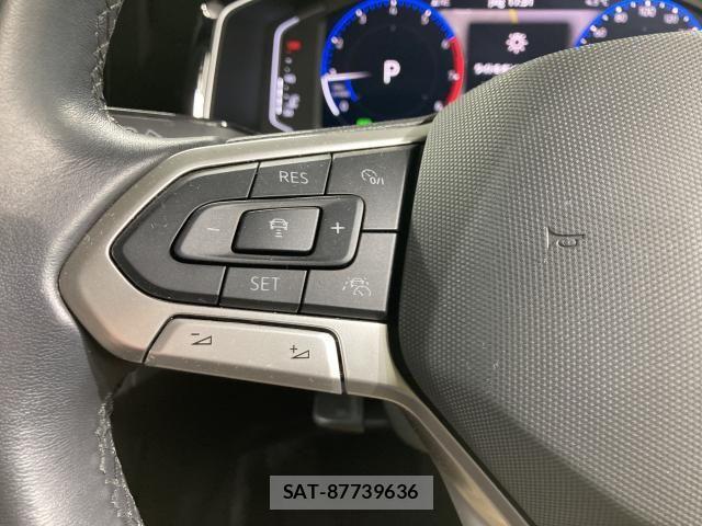 VolksWagen POLO 2023-09 3911270-7