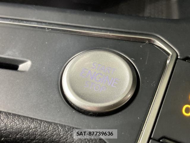 VolksWagen POLO 2023-09 3911270-8