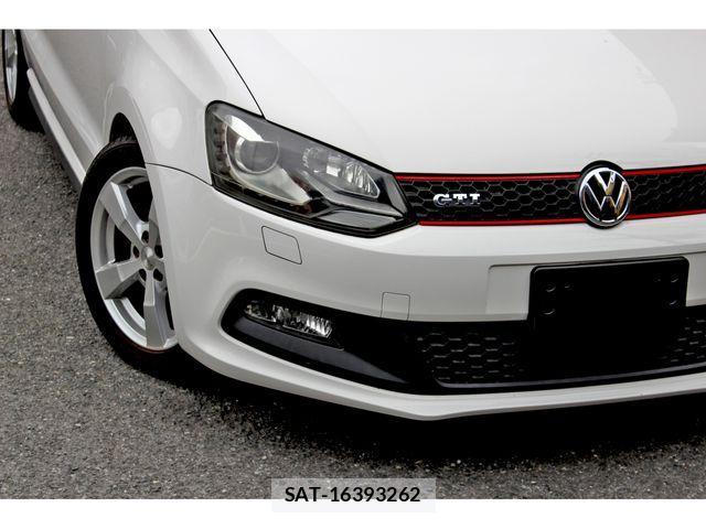 VolksWagen POLO 2013-05 4051809-5