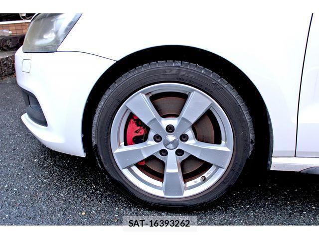 VolksWagen POLO 2013-05 4051809-6