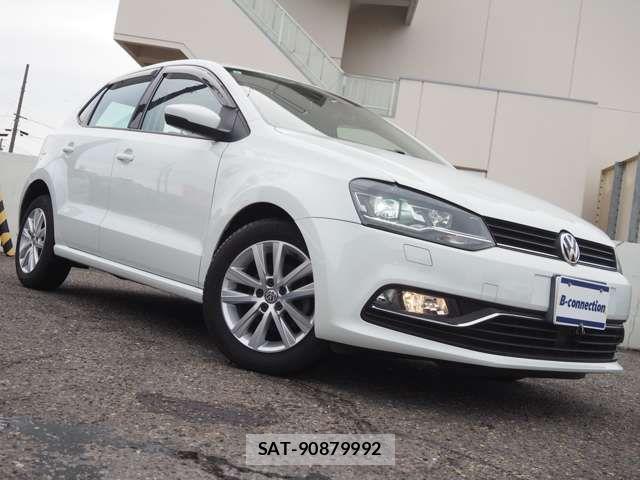 VolksWagen POLO 2017-06 4051802-9