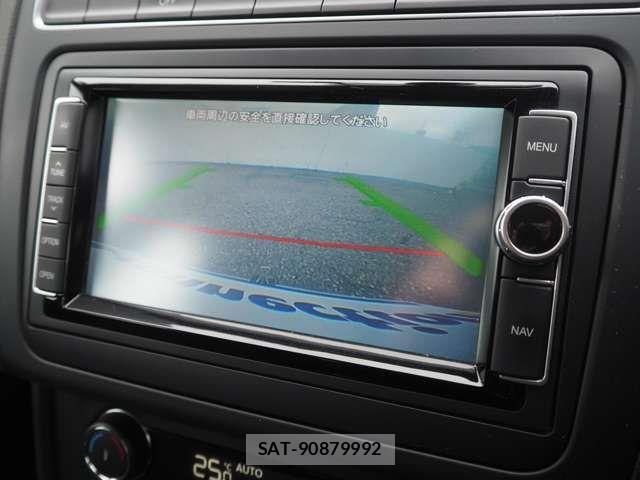 VolksWagen POLO 2017-06 4051802-6