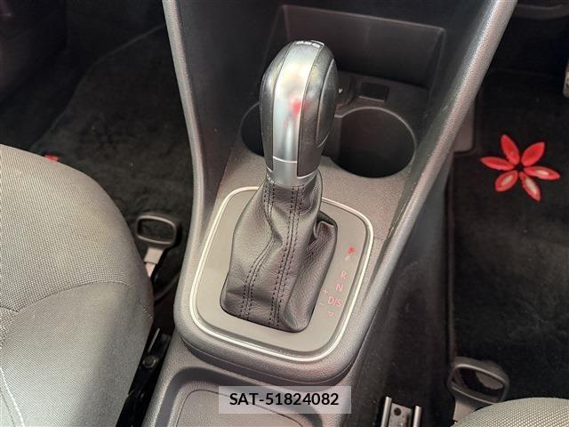 VolksWagen POLO 2018-01 4759422-14