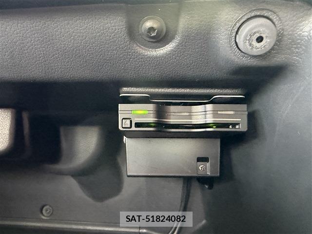 VolksWagen POLO 2018-01 4759422-17