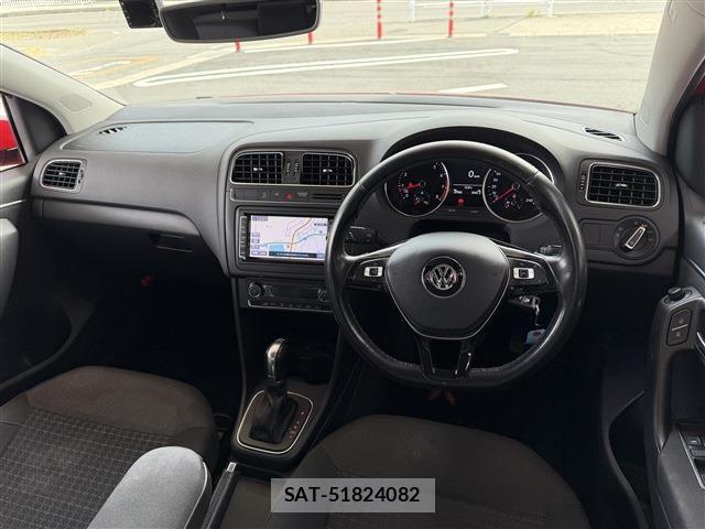 VolksWagen POLO 2018-01 4759422-4
