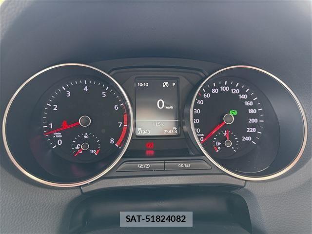 VolksWagen POLO 2018-01 4759422-8