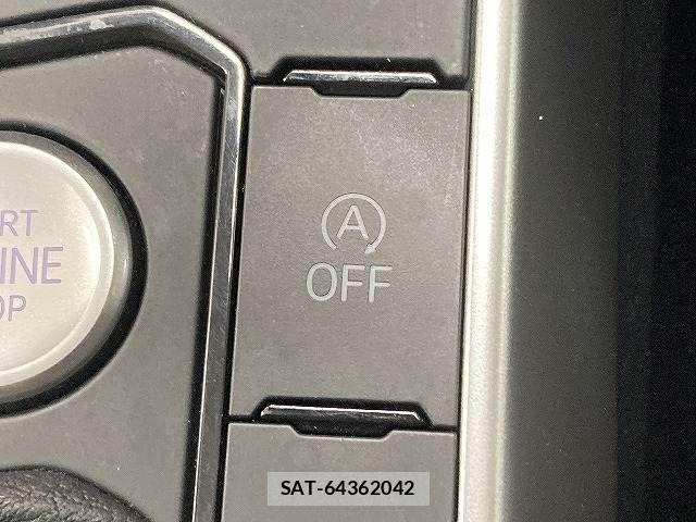 VolksWagen POLO 2023-07 4759420-9