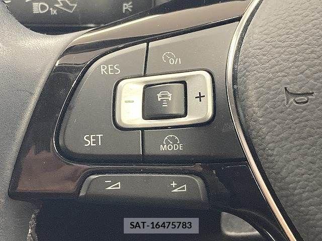 VolksWagen POLO 2021-06 5882830-11