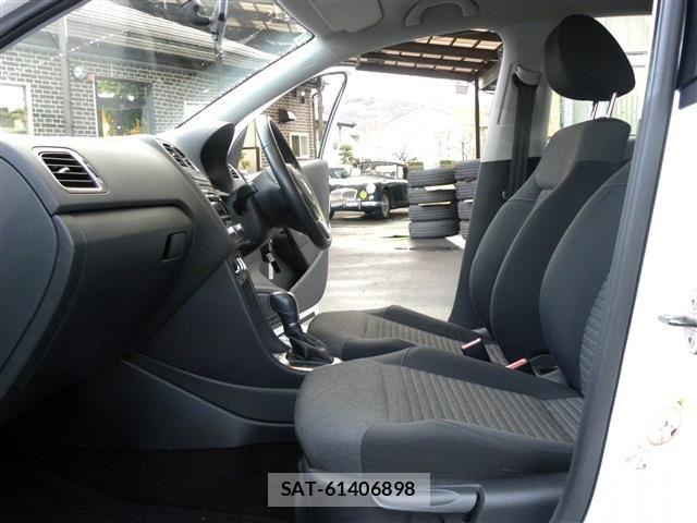 VolksWagen POLO 2013-03 6074296-10