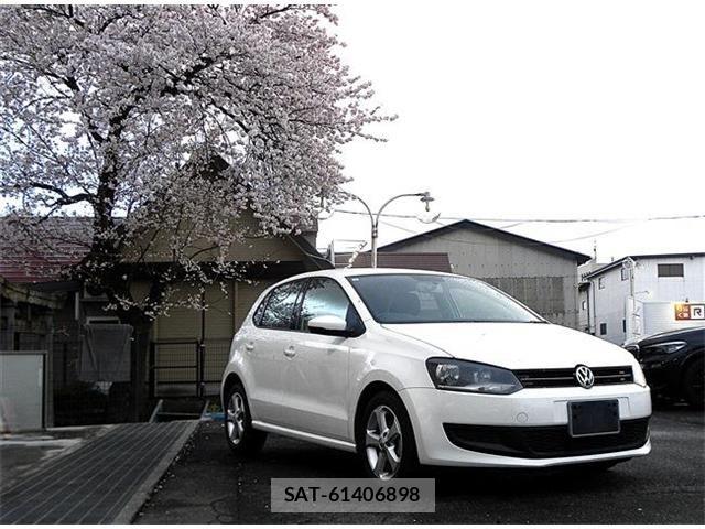VolksWagen POLO 2013-03 6074296-2