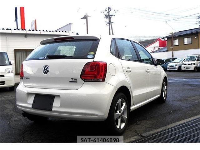 VolksWagen POLO 2013-03 6074296-4