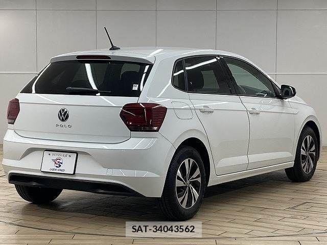 VolksWagen POLO 2021-02 6023145-15