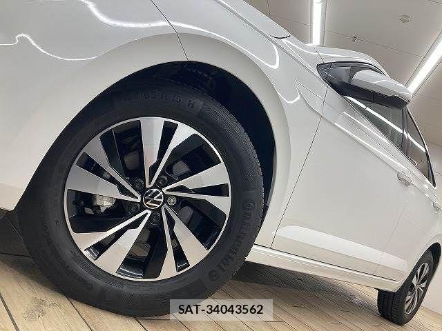 VolksWagen POLO 2021-02 6023145-18