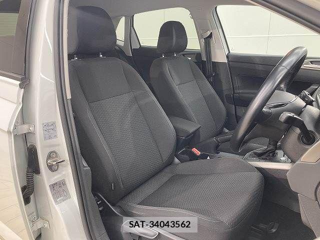 VolksWagen POLO 2021-02 6023145-4