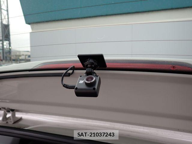 VolksWagen POLO 2023-03 6221199-28