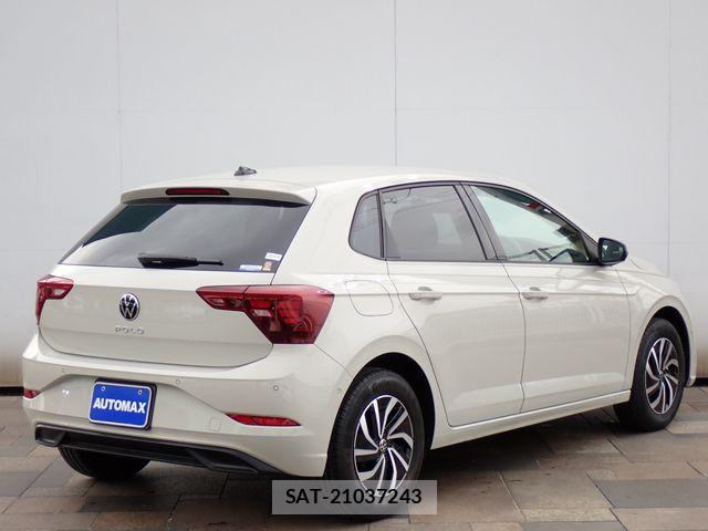 VolksWagen POLO 2023-03 6221199-2