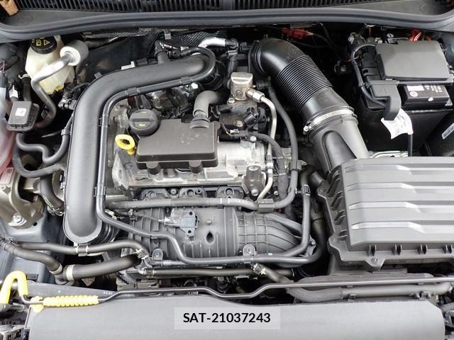 VolksWagen POLO 2023-03 6221199-29