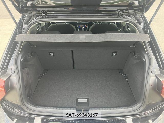VolksWagen POLO 2022-07 6266391-11