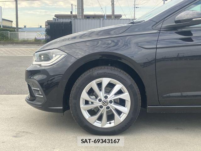 VolksWagen POLO 2022-07 6266391-5