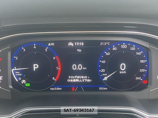 VolksWagen POLO 2022-07 6266391-6