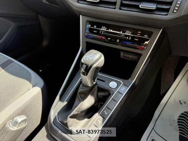 VolksWagen POLO 2022-11 6508904-17