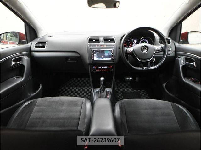 VolksWagen POLO 2018-02 6753910-2
