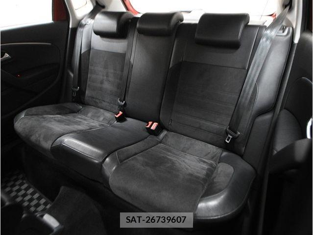 VolksWagen POLO 2018-02 6753910-5