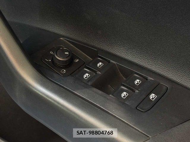 VolksWagen POLO 2019-10 6753909-15