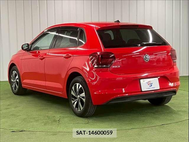 VolksWagen POLO 2018-03 6818024-16