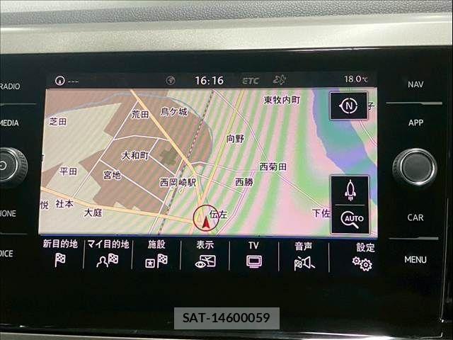 VolksWagen POLO 2018-03 6818024-3