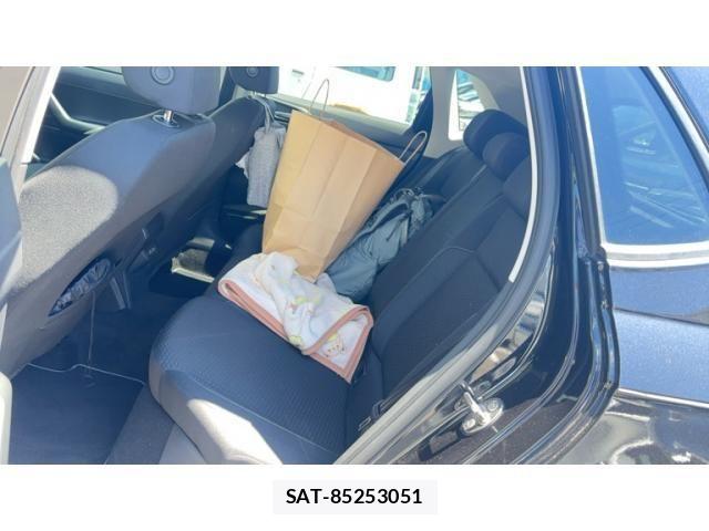VolksWagen POLO 2020-08 6915394-9