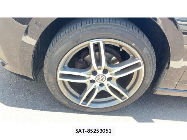 VolksWagen POLO 2020-08 6915394-5