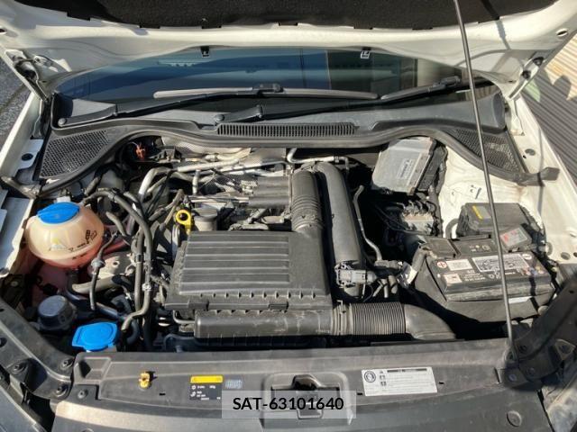 VolksWagen POLO 2017-01 6915404-13