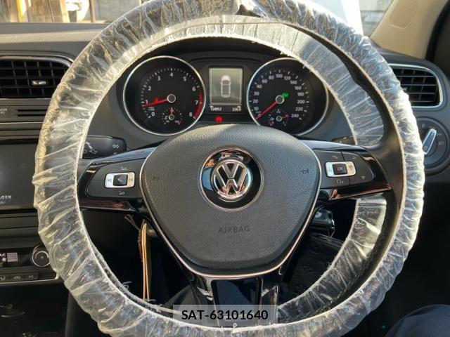 VolksWagen POLO 2017-01 6915404-14