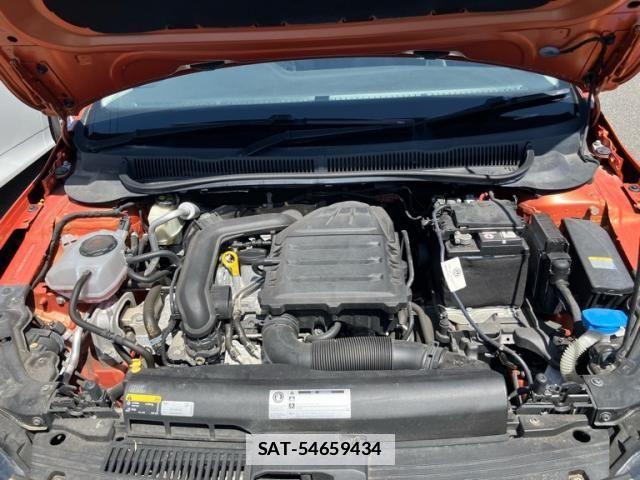 VolksWagen POLO 2019-06 6915393-23