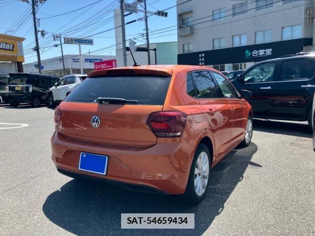 VolksWagen POLO 2019-06 6915393-3