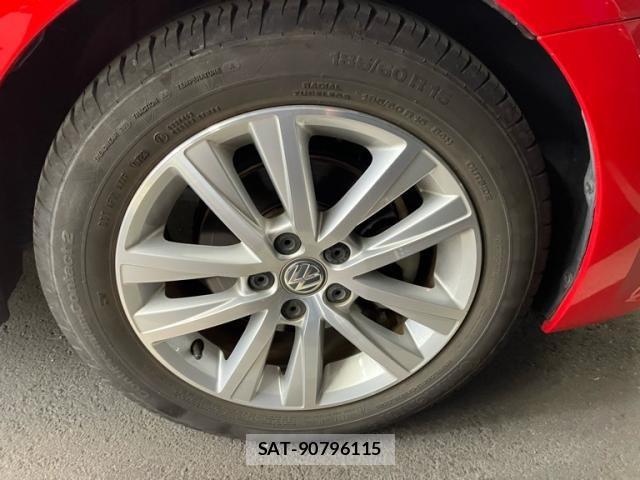 VolksWagen POLO 2017-04 6915395-9